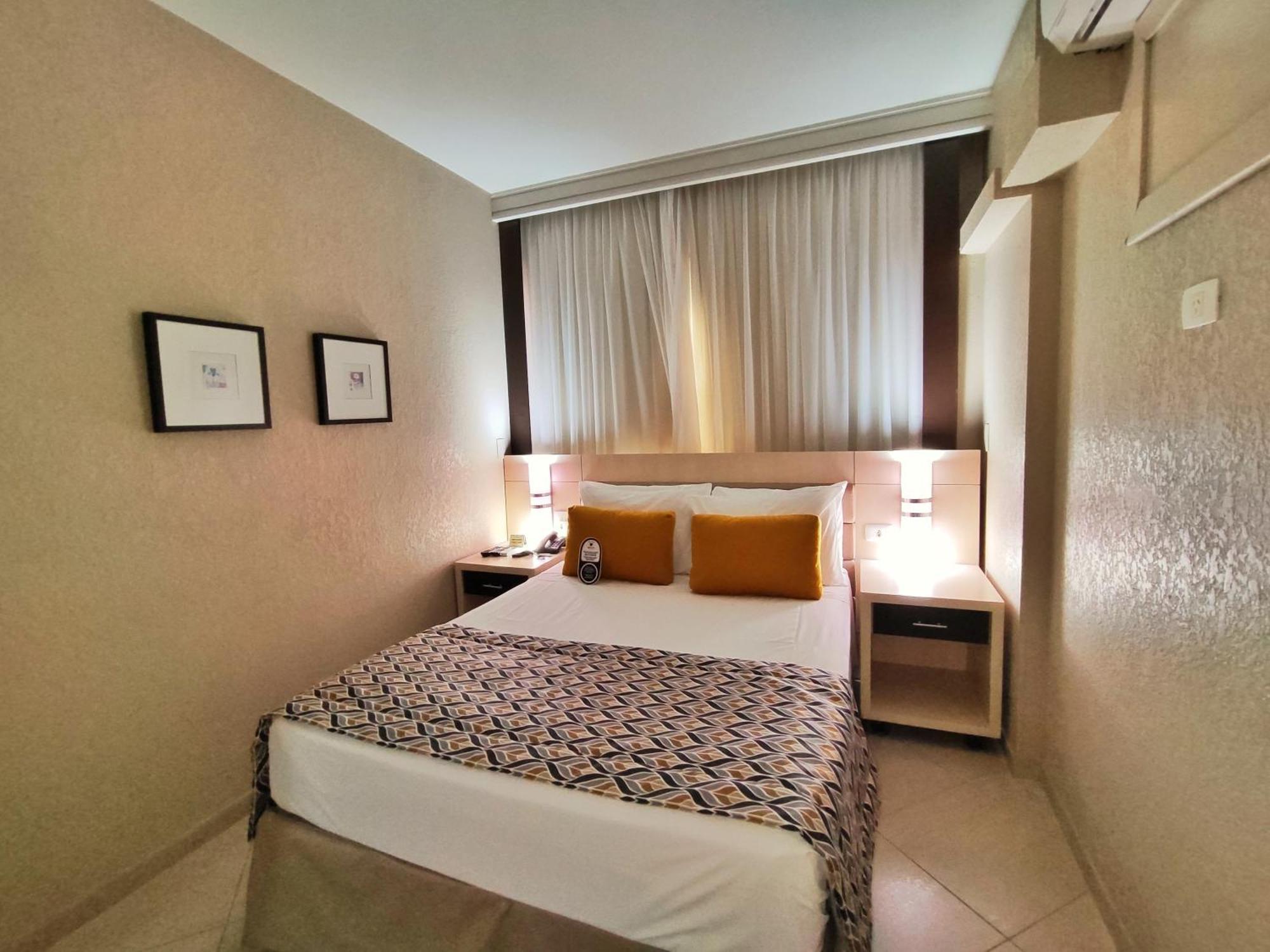 Hotel Metrópole Maringá Buitenkant foto
